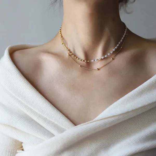 Gold_Layered_Pearl_Beaded_Necklace_For_Women